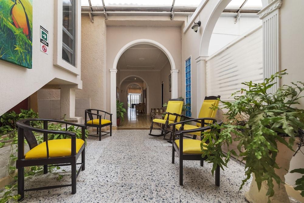 Ayenda Hotel Virrey 76 Barranquilla  Exterior photo